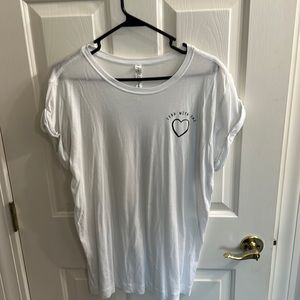 Lululemon graphic tshirt